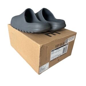 YZY Slide Slate Grey Size 7 w/Original Box